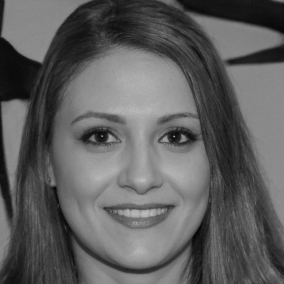 Lisa Hoffmann, Treasury-Expertin
